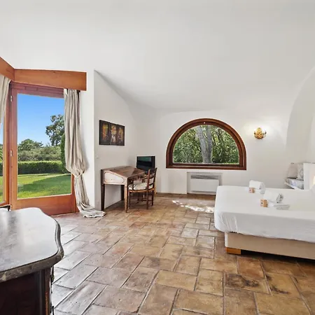 Entire 5 Bedrooms